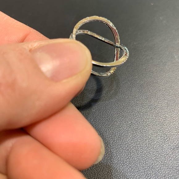 Diamond Criss Cross Ring Set in White Gold - Picture 2 of 8